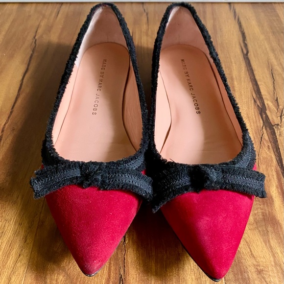 Marc By Marc Jacobs Red Suede Ribbon Flats - Picture 2 of 12